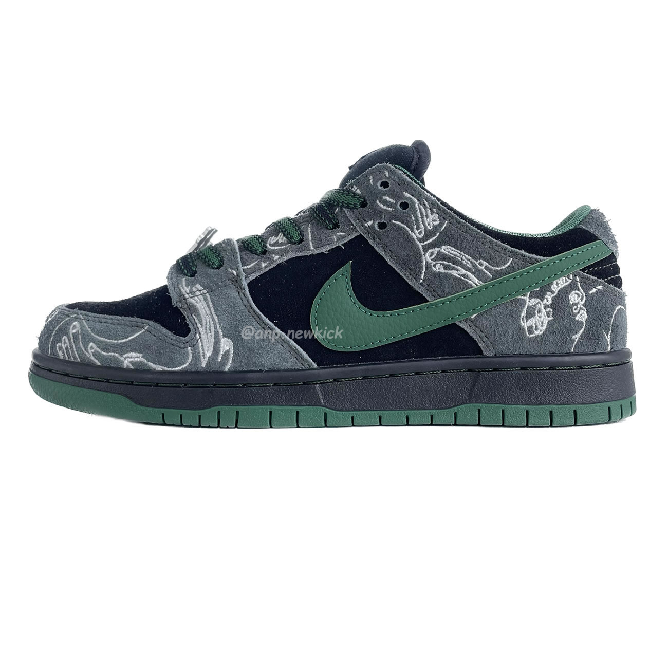 Nike Sb Dunk Low There Skateboards Hf7743 001 (1) - newkick.org