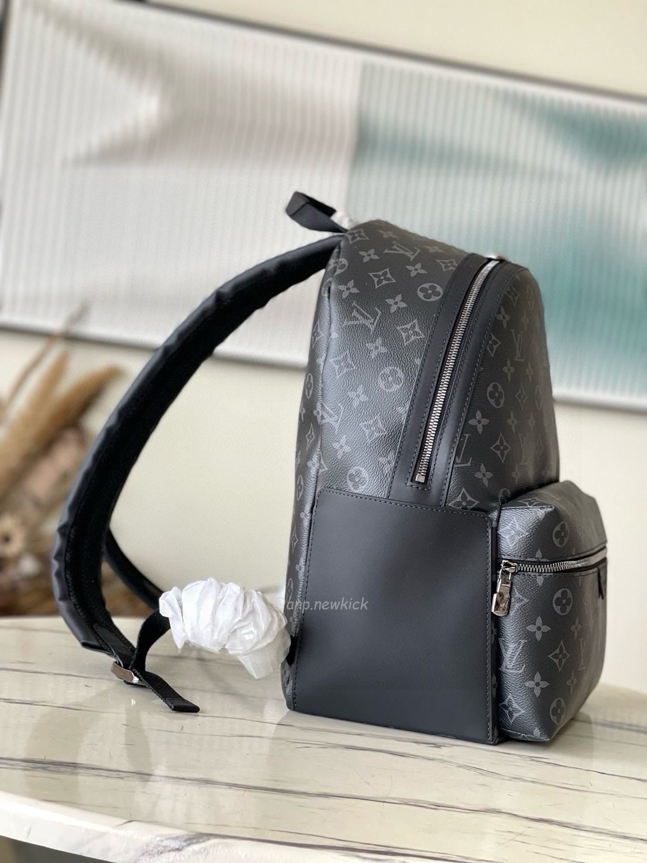 Louis Vuitton Discovery Pm Knapsack M22558 (5) - newkick.org