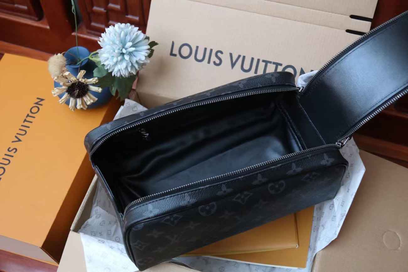 Louis Vuitton Dopp Kit M46354 (6) - newkick.org