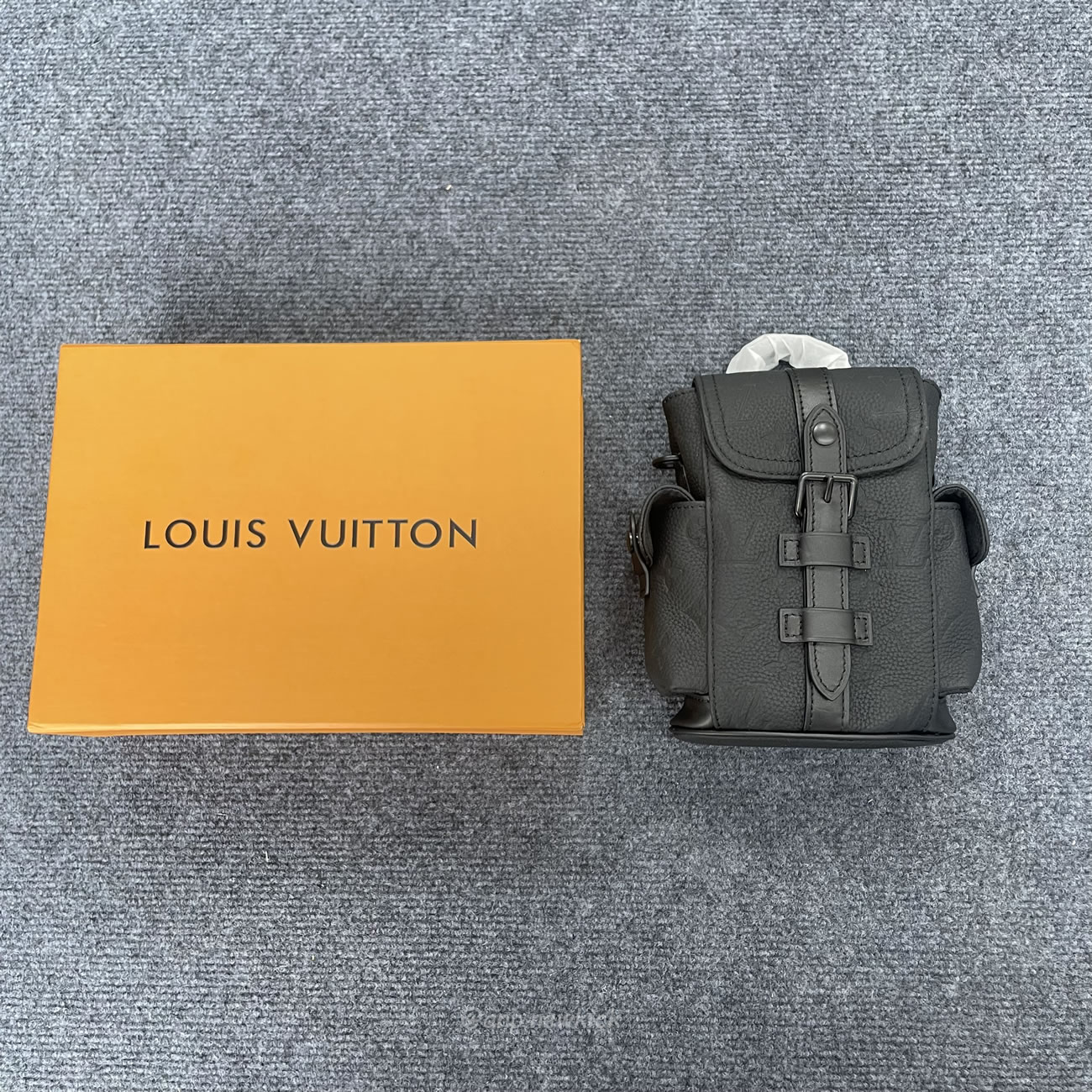 Louis Vuitton Nano Christopher M83164 (6) - newkick.org