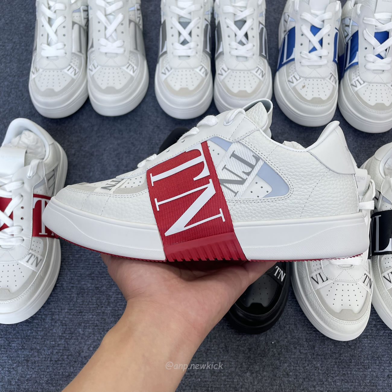 Valentino Garavani Vl7n Sneaker Low Top White Black Grey Red Blue Ys0c58wrq 24p (15) - newkick.org