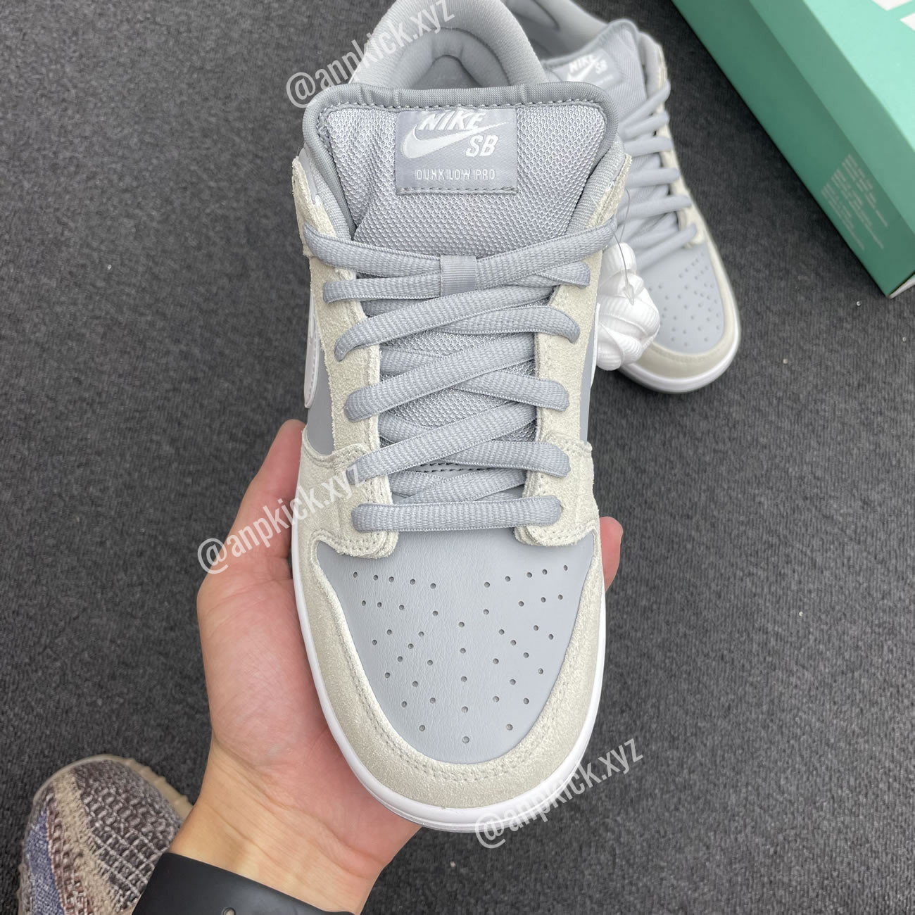 Nike Dunk Low "Summit White Vast Grey" AR0778-110