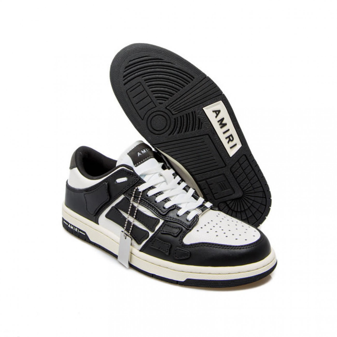 A.M.I.R.I Skel Top Low Leather Sneakers Black White MFS003-004