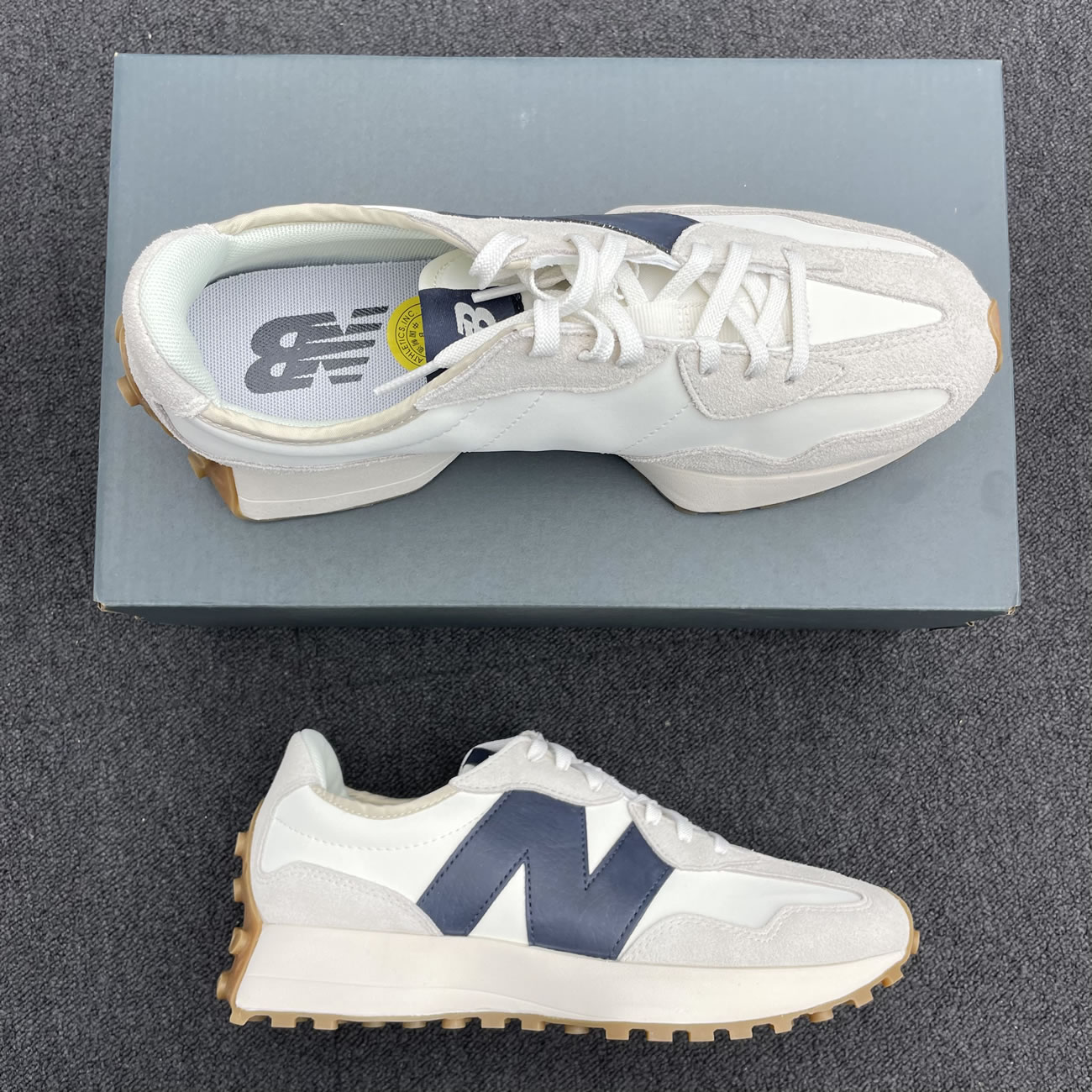 New Balance 327 Low Top Trainers Sneakers