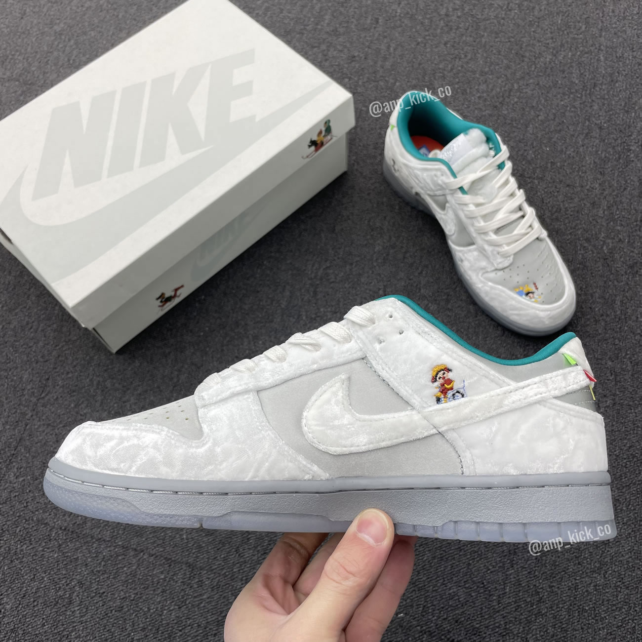 Nike Dunk Low "ICE" White/Silver-Blue DO2326-001