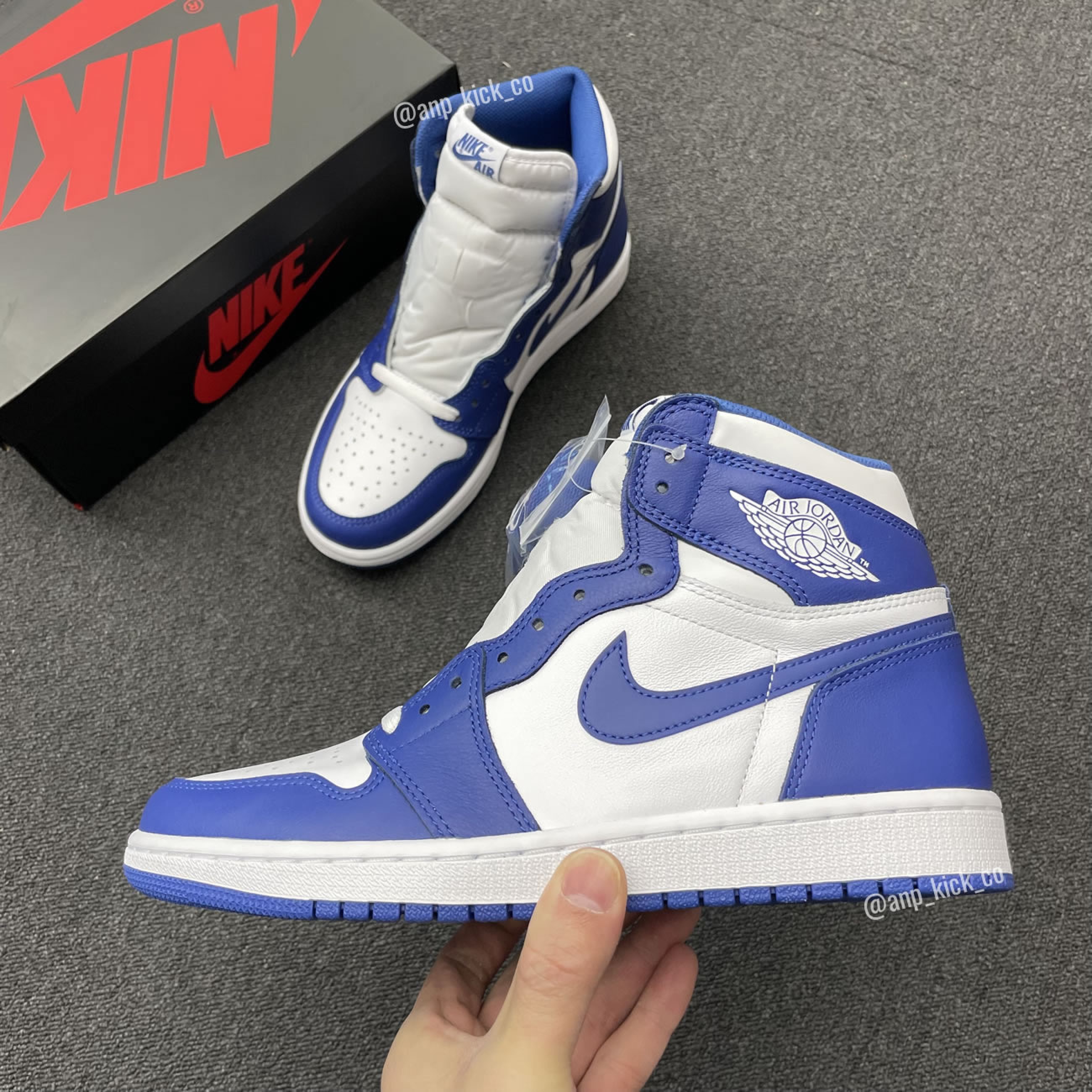 Air Jordan 1 Retro High OG 