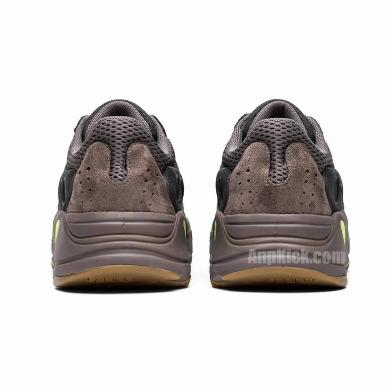Adidas Yeezy Boost 700 "Mauve" On Feet Release Date Price For Sale EE9614