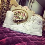 Air Jordan 1 Retro High GS "Pearl White" 832596-100