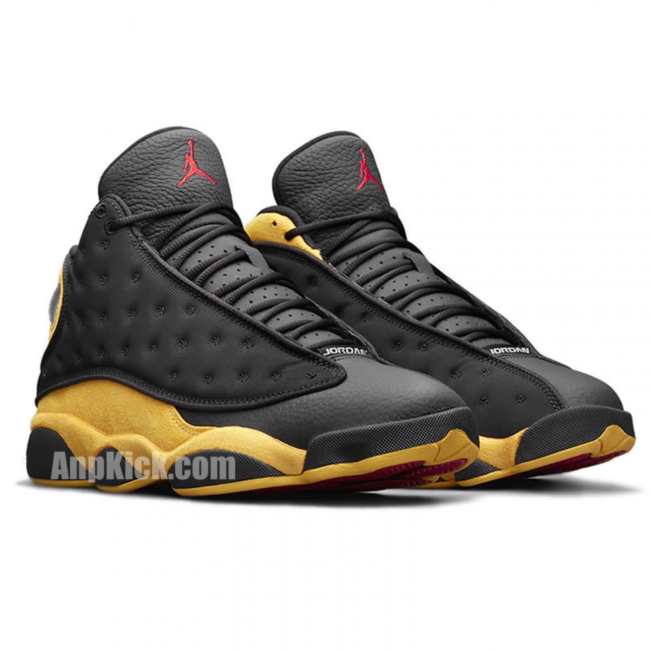 Air Jordan 13 Melo "Class of 2002" Black and Yellow/Gold 414571-035