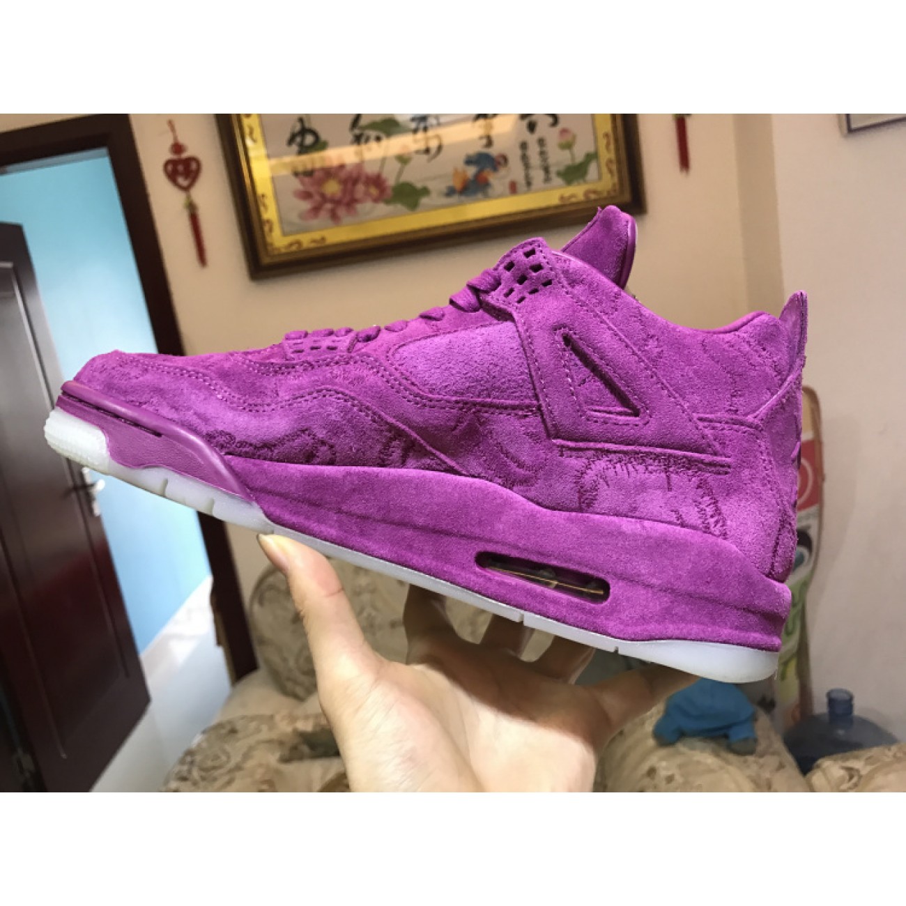 Air Jordan 4 x KAWS Purple 930155-027