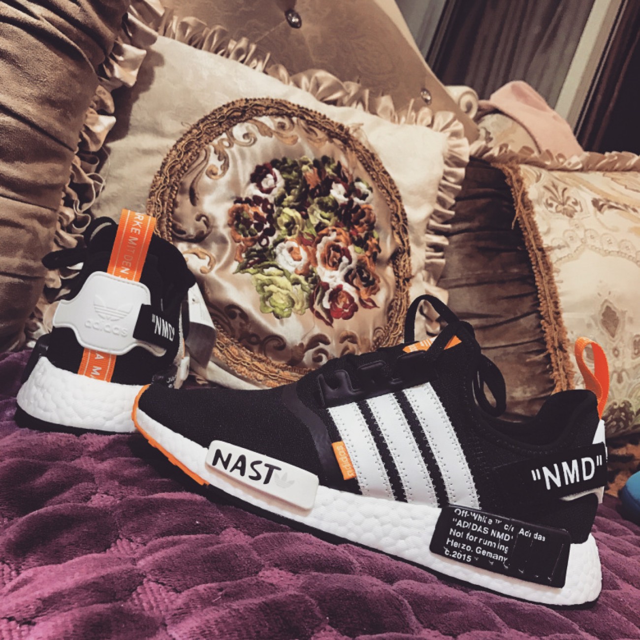 Off-White x Adidas NMD R1 OWNMD BA8860