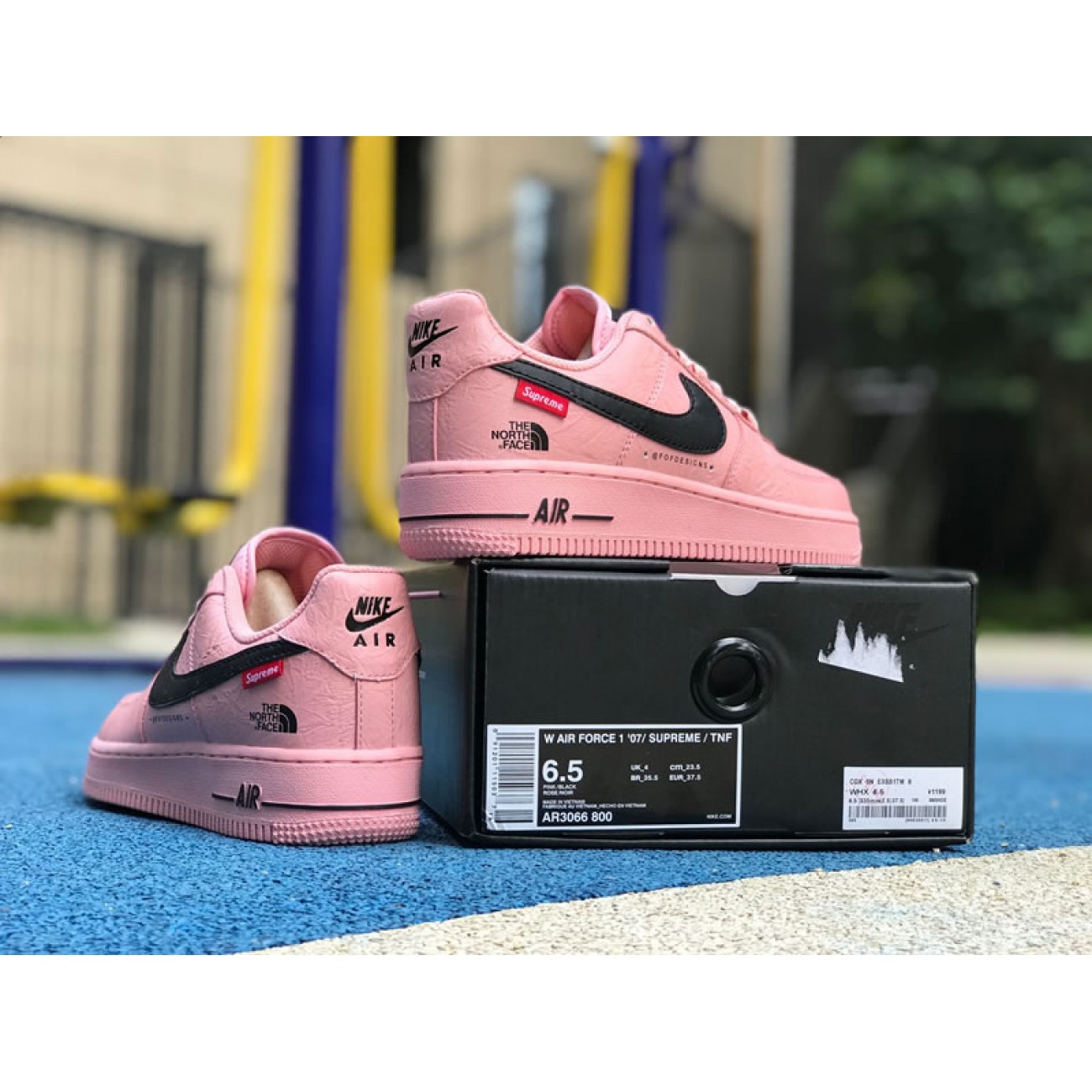 Supreme® x The North Face x Nike Air Force 1 Sup AF1 Low "Pink/Black" AR3066-800