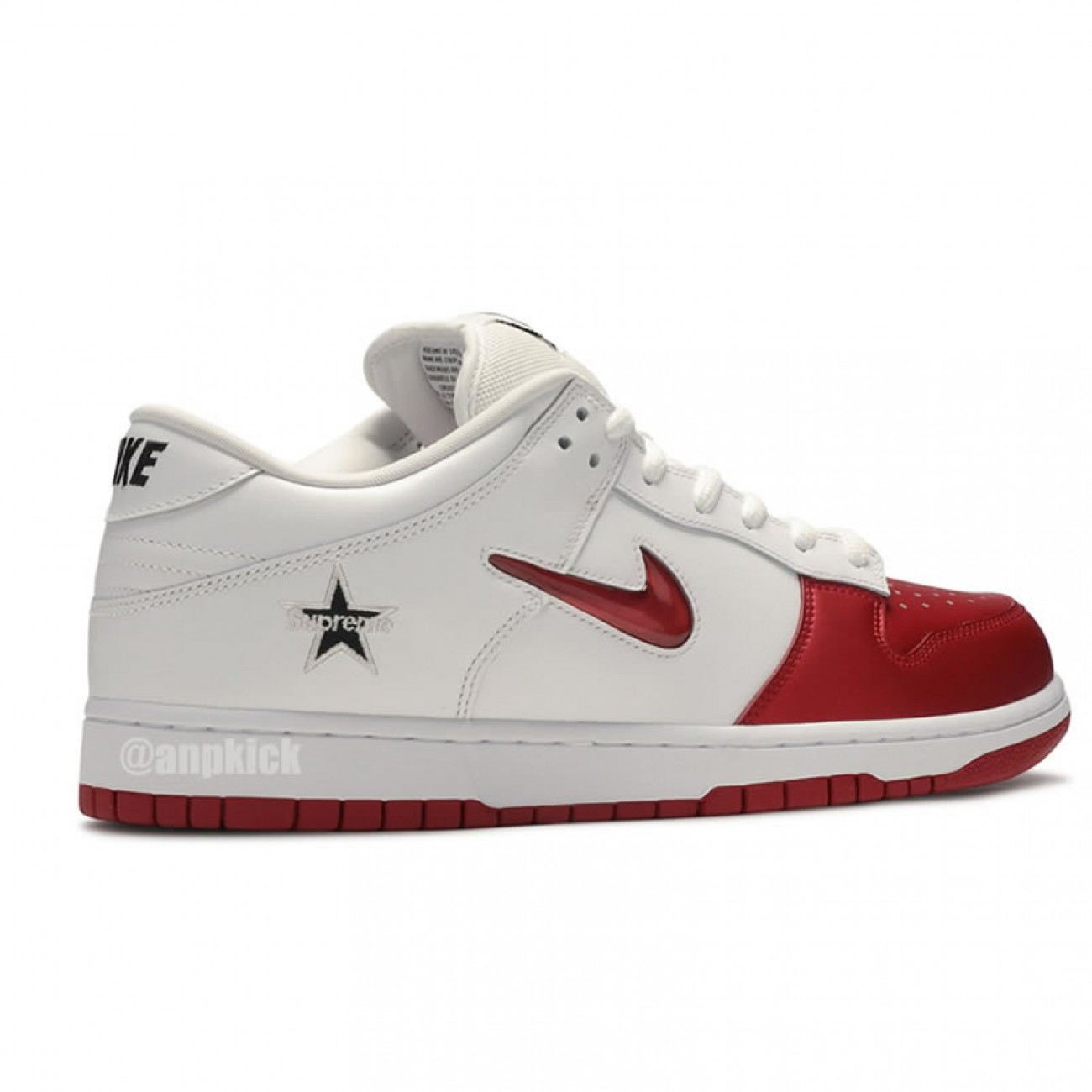 Supreme x Nike SB Dunk Low Red White 2019 Shoes CK3480-600