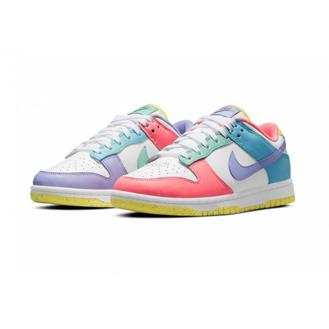 Nike Dunk Low SE Easter Candy DD1872-100