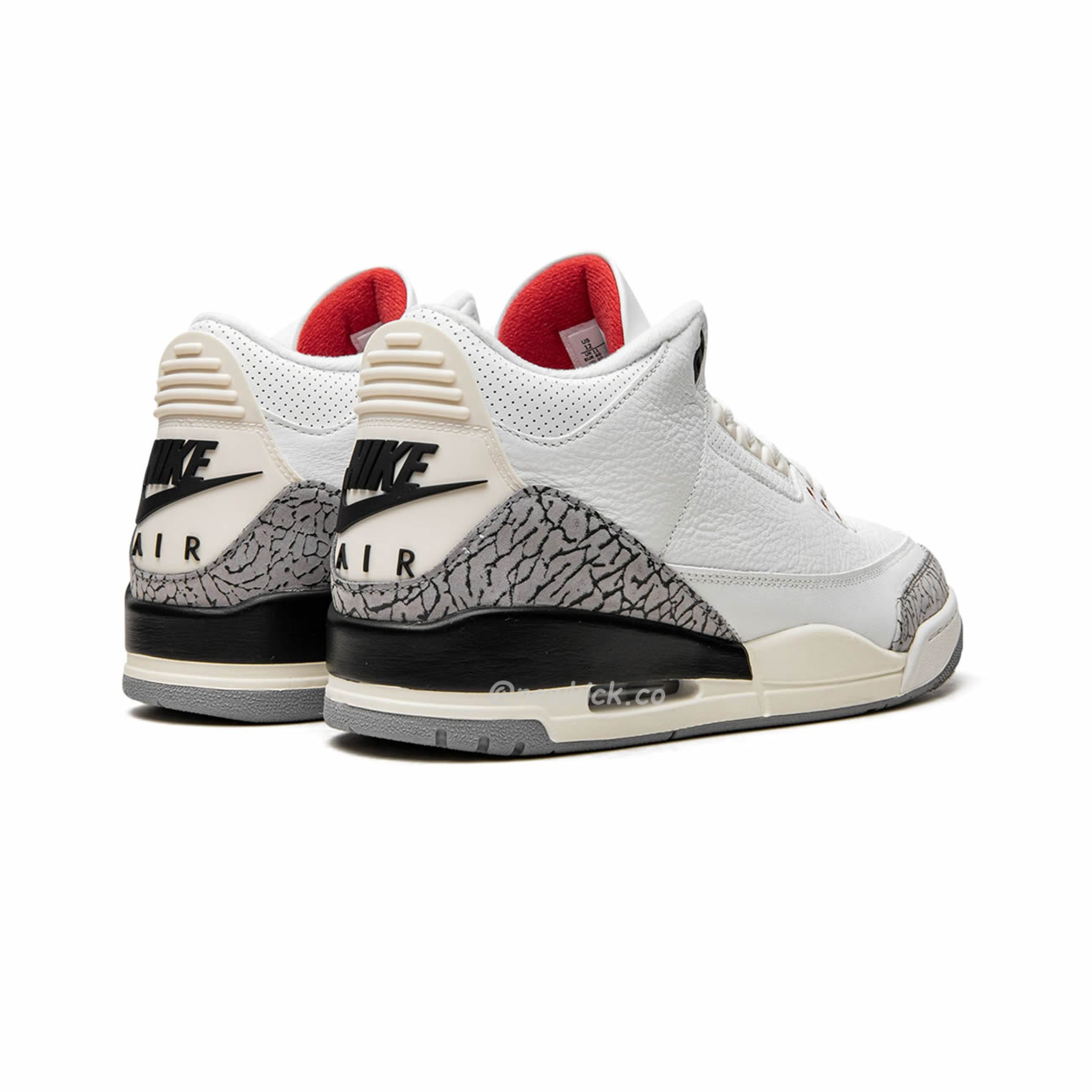 Air Jordan 3 Retro White Cement Reimagined Dn3707 100 4741