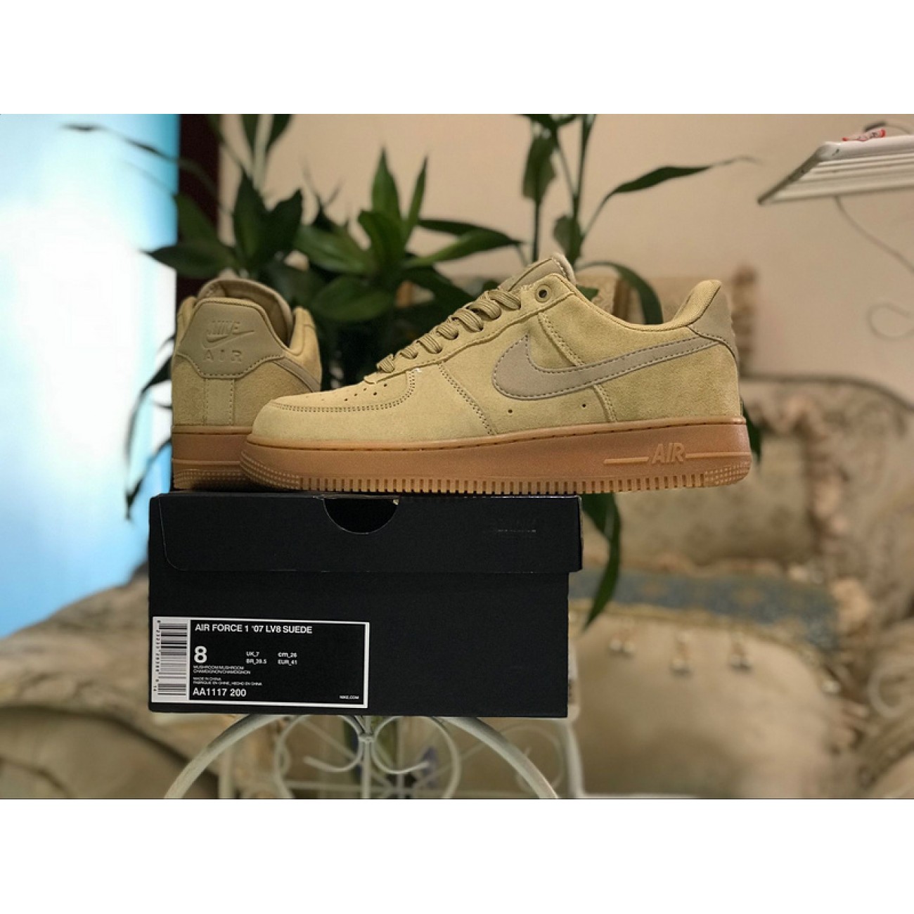 Nike Air Force 1 Low 07 LV8 Suede AA1117-200