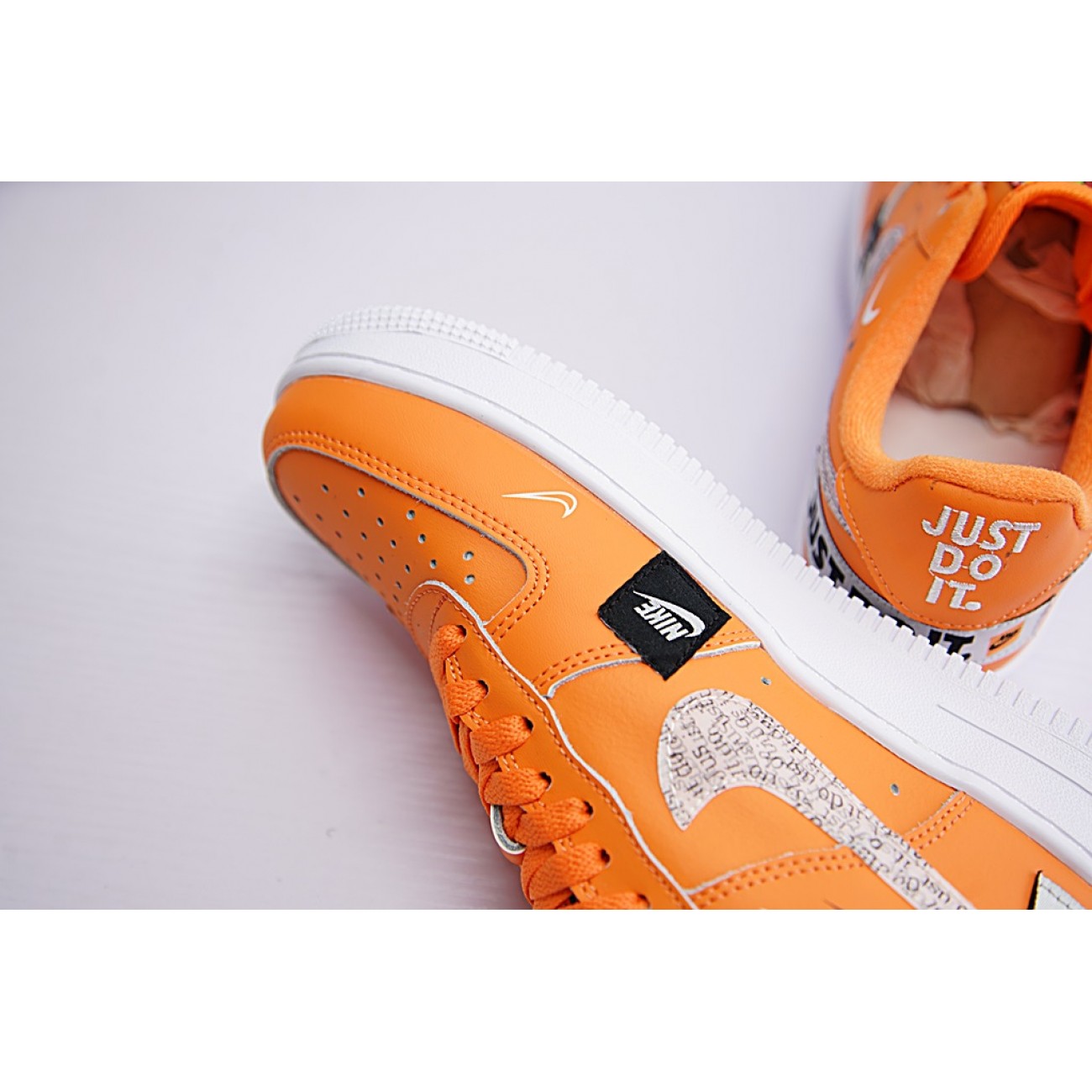 Nike Air Force 1 Low "Just Do It" 905345-800