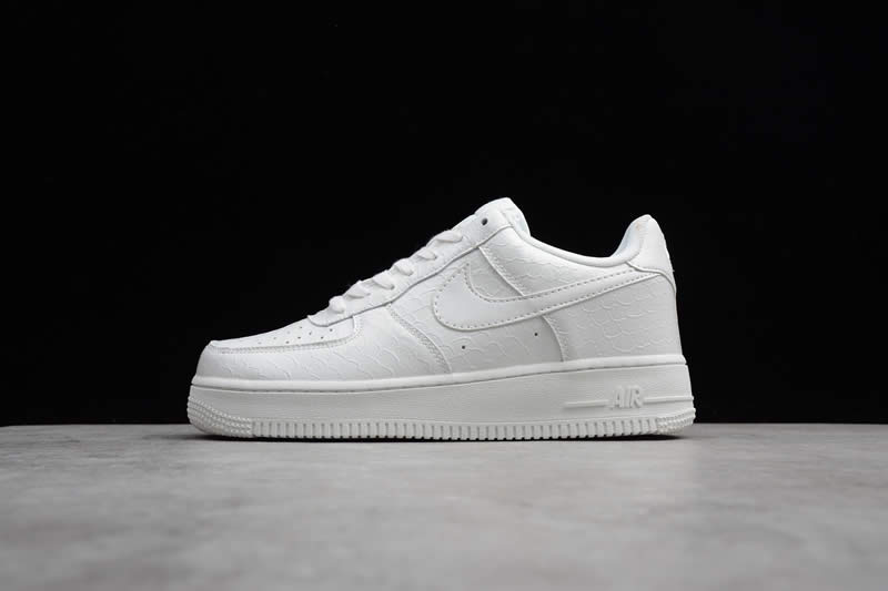 nike all white air force 1 07 lv8 mens shoe 718152 106 detail images (9)